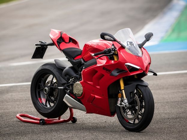 Ducati Panigale V4 dorađen za 2023.