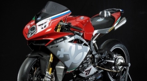 SBK: MV Agusta F4 RR RC-Yakhnich