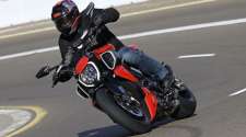 Video test: Ducati Diavel V4