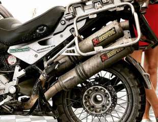 Akrapovič Rakela Special Limited Edition