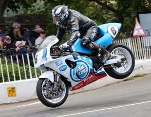 McGuinness i Dunlop obilježili Manx GP