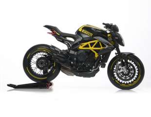 Novitet: MV Agusta Dragster 800 RR Pirelli